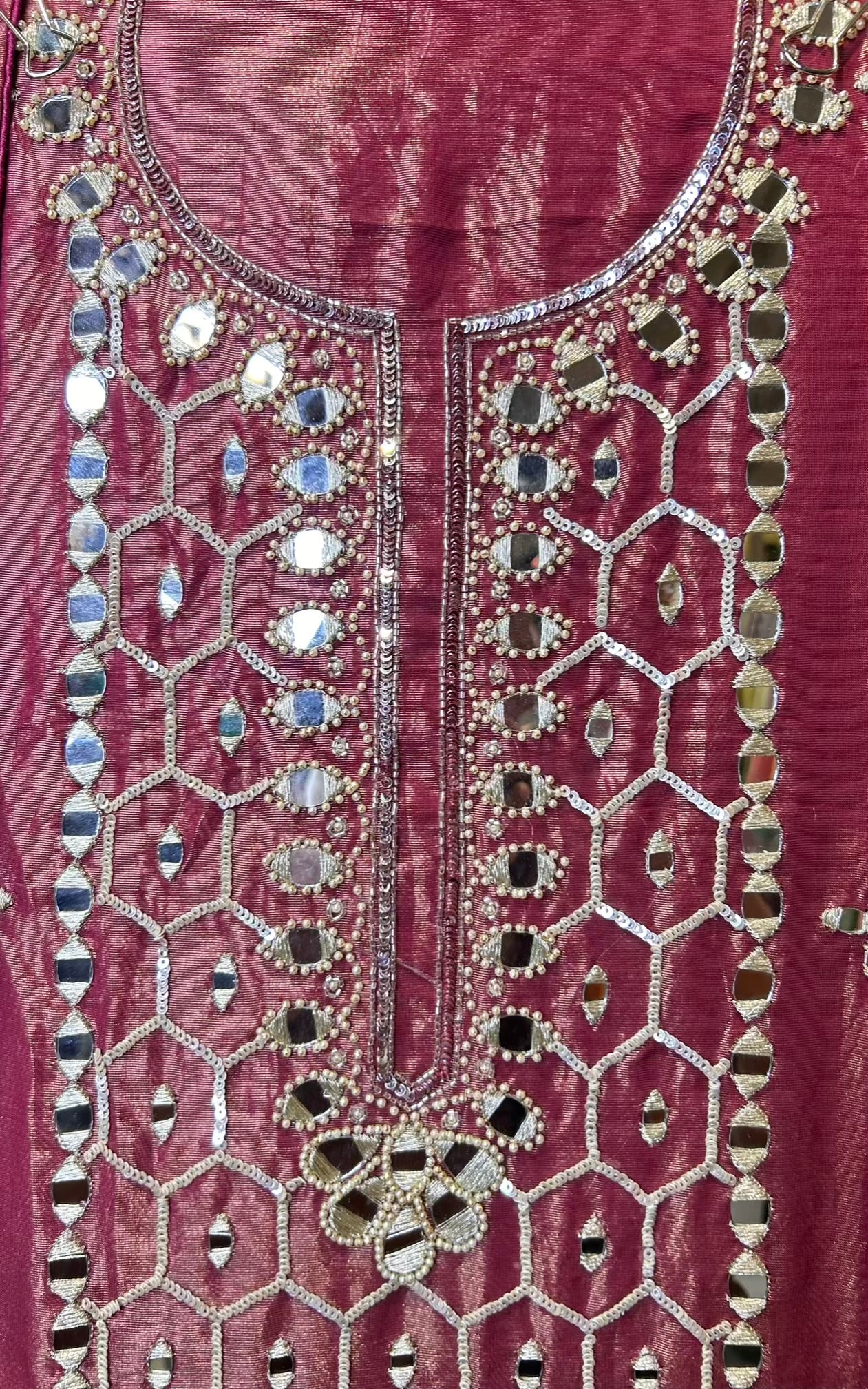 Ruh-e-Chamak (Wine)