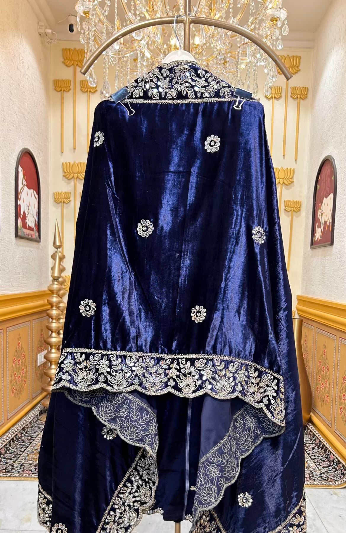 Ruhnaz Velvet Taj Suit (Navy Blue)