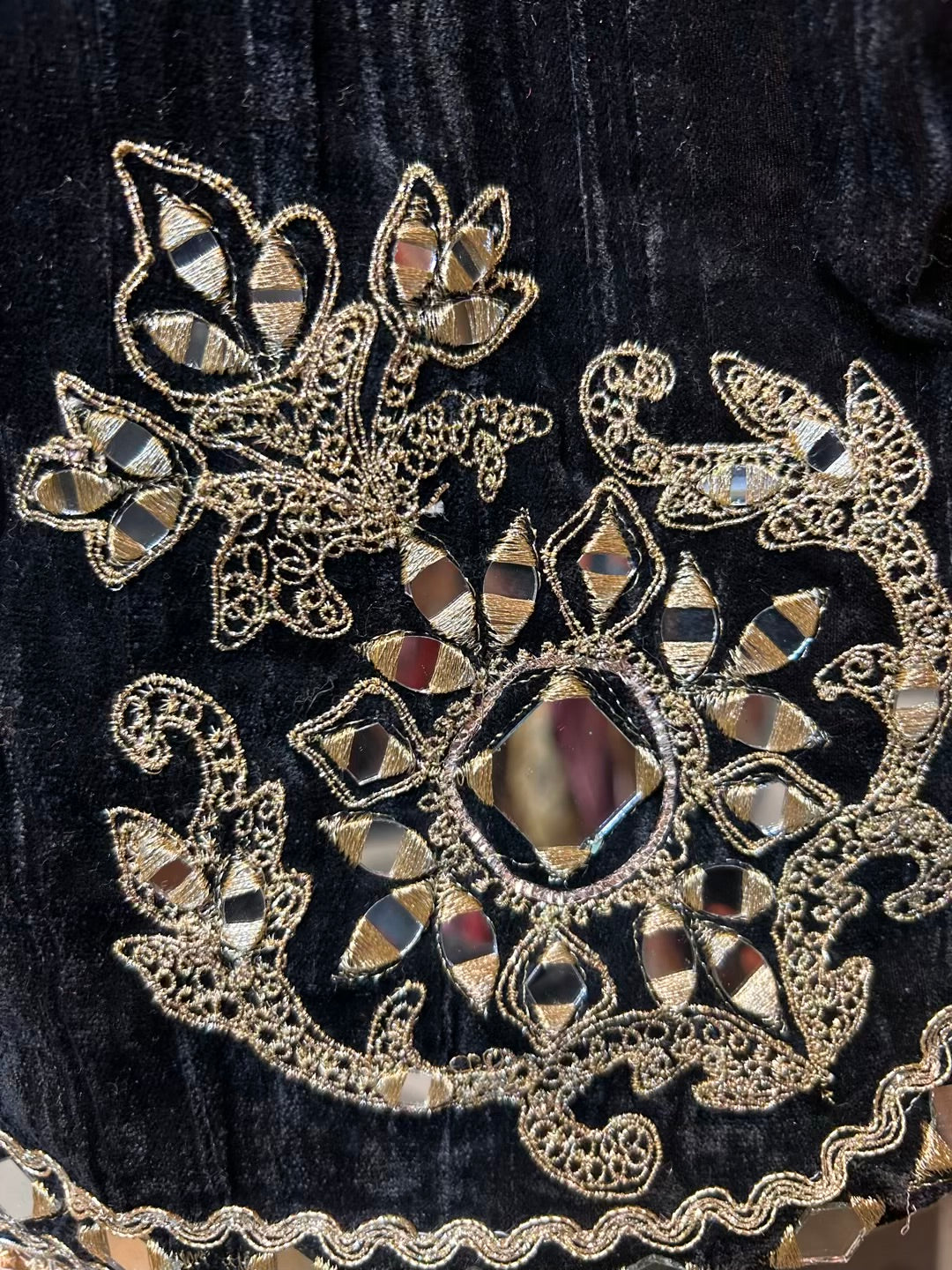 Shahnoor Velvet Slit Dress (Black)