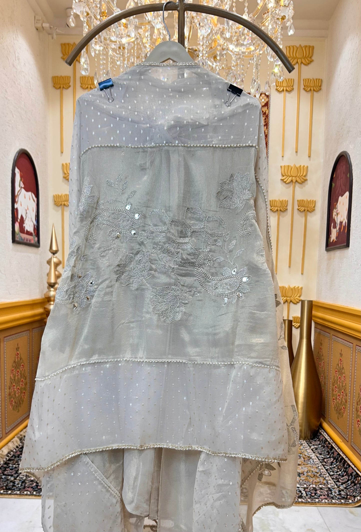 Ravzeen ChamakTaj Suit