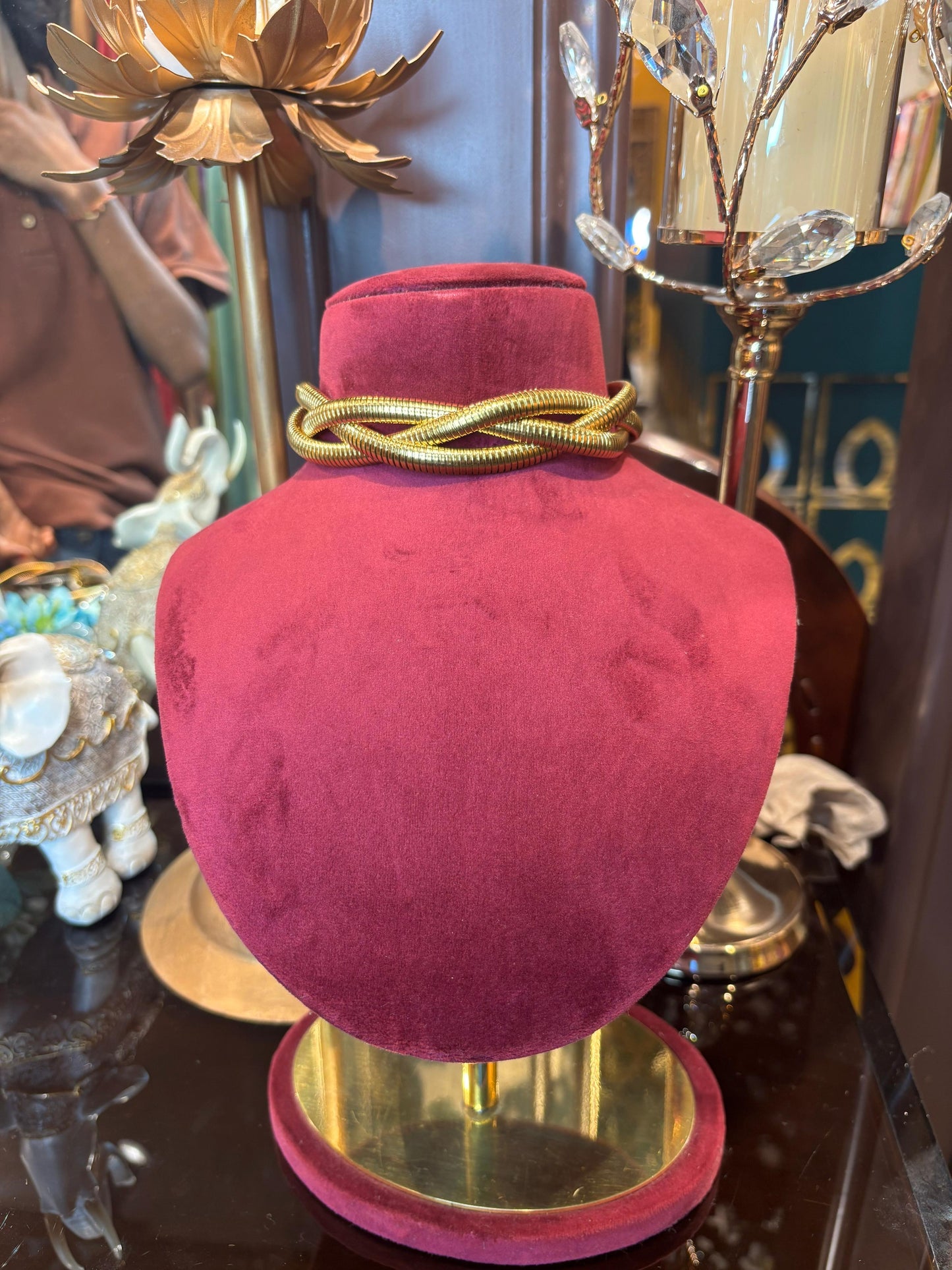 Nivara Twine Choker (Golden)