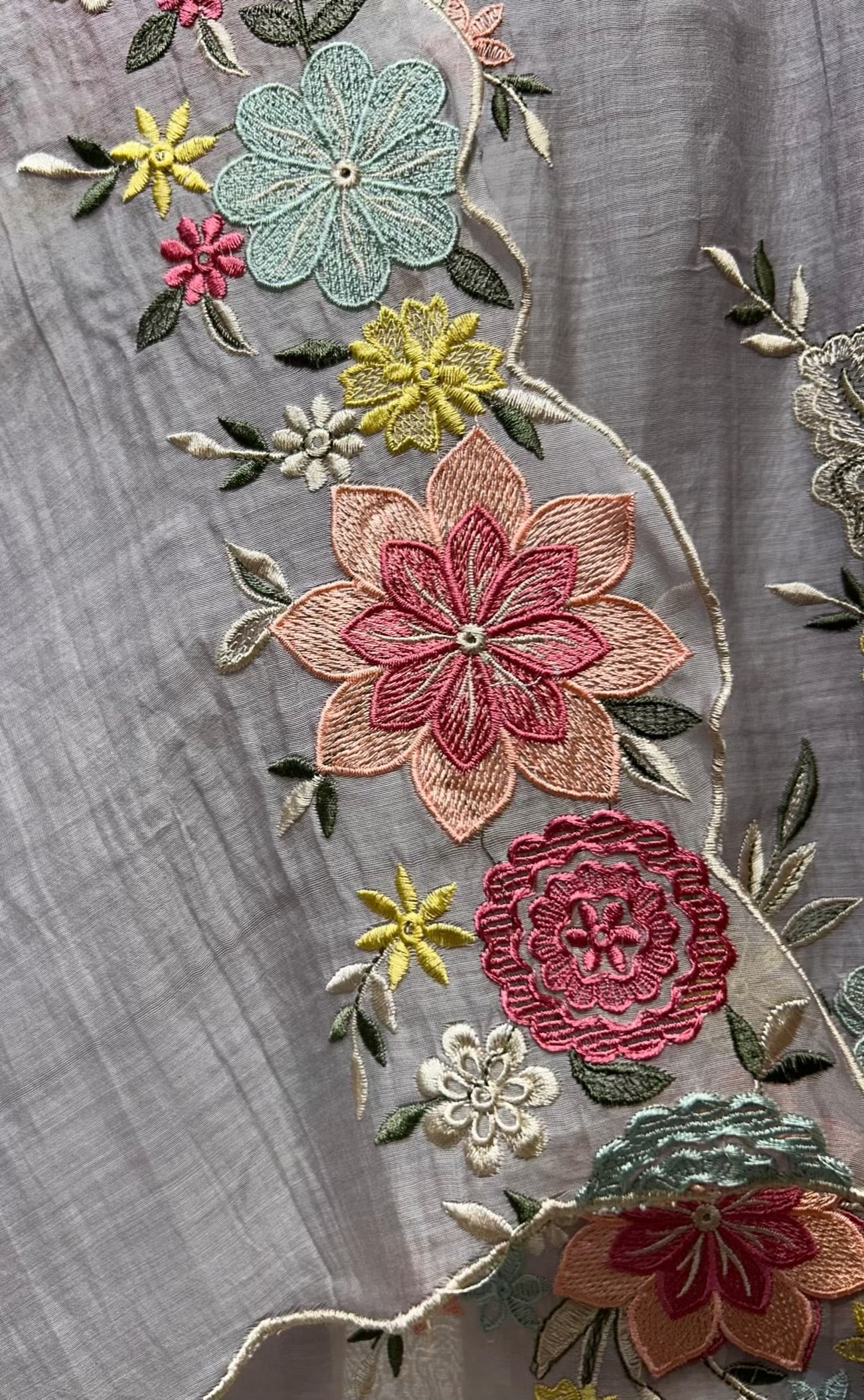 Nazneen Mul Naqsh Suit (Lavender)