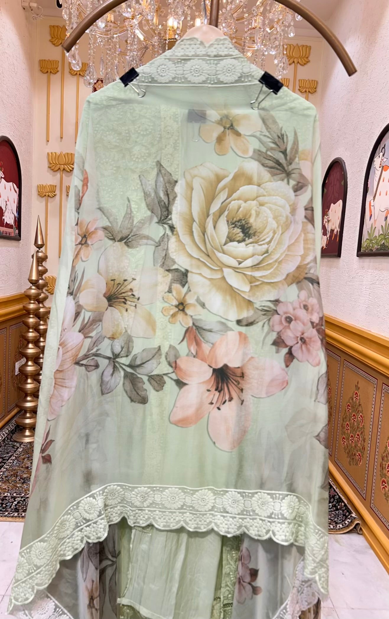 Aabira Chikankari Veil Suit (Green)