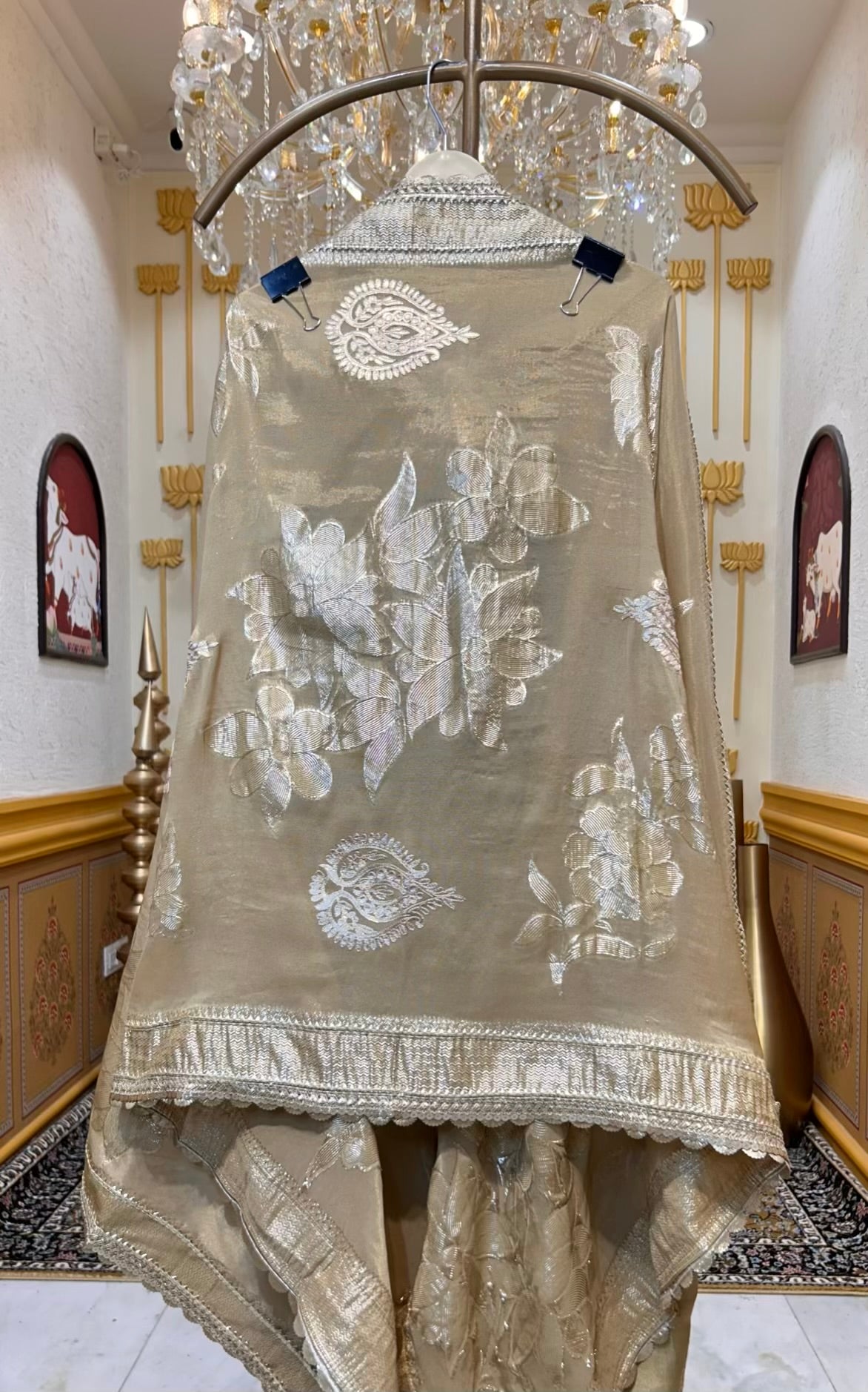 Arezza Veilcraft Suit (Beige)