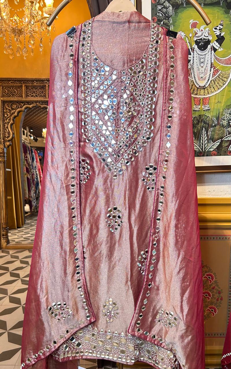 Nooré-Ayaan Suit (Wine)