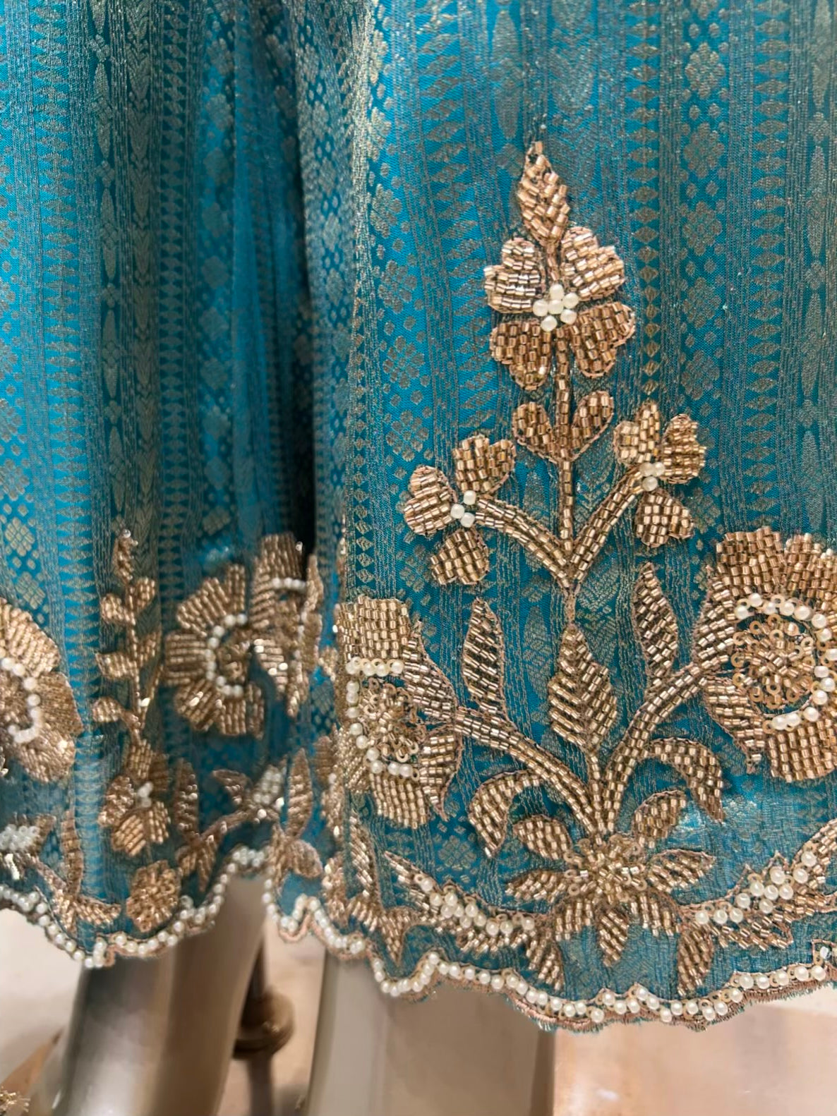 Zehraani Chinon Élan Set (Blue)
