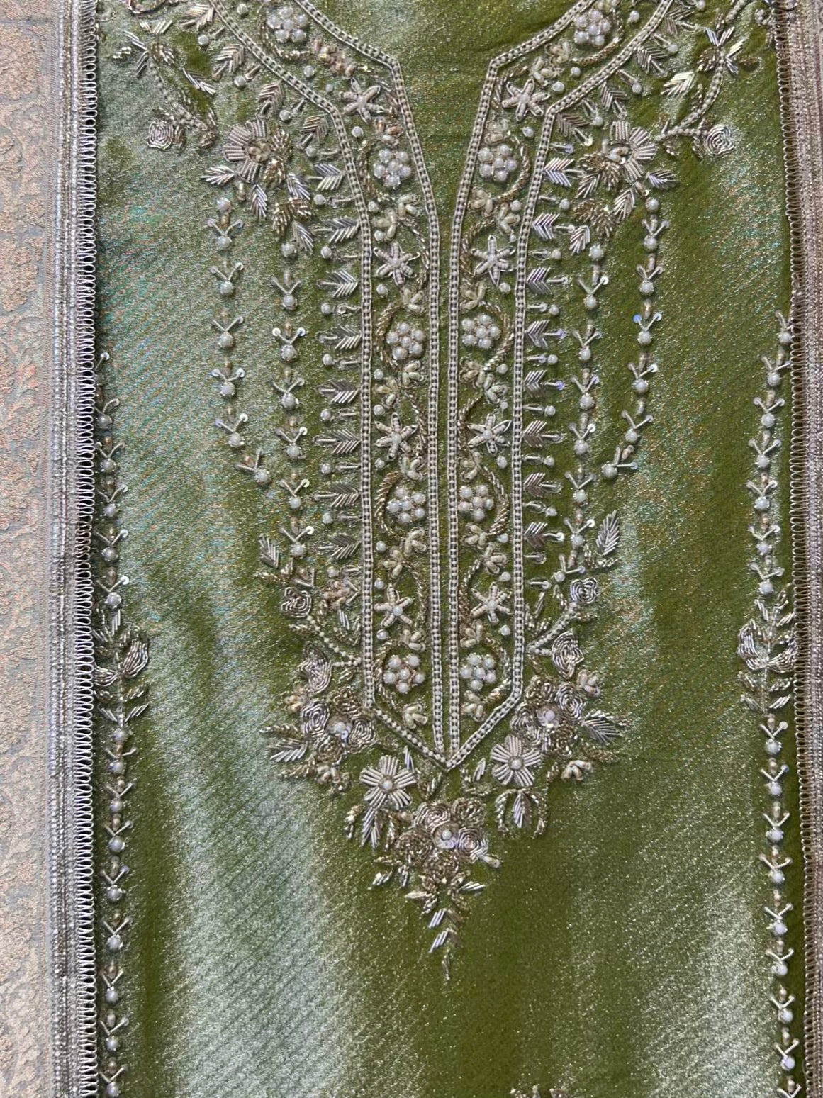 Noor-e-Raabta (Green)