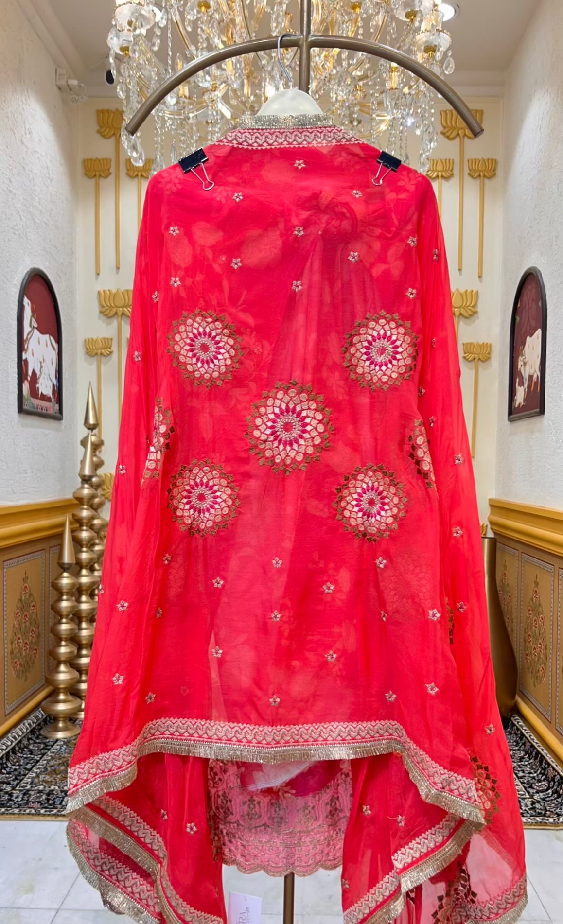 Mehnaz Ghera Élan Suit (Magenta)