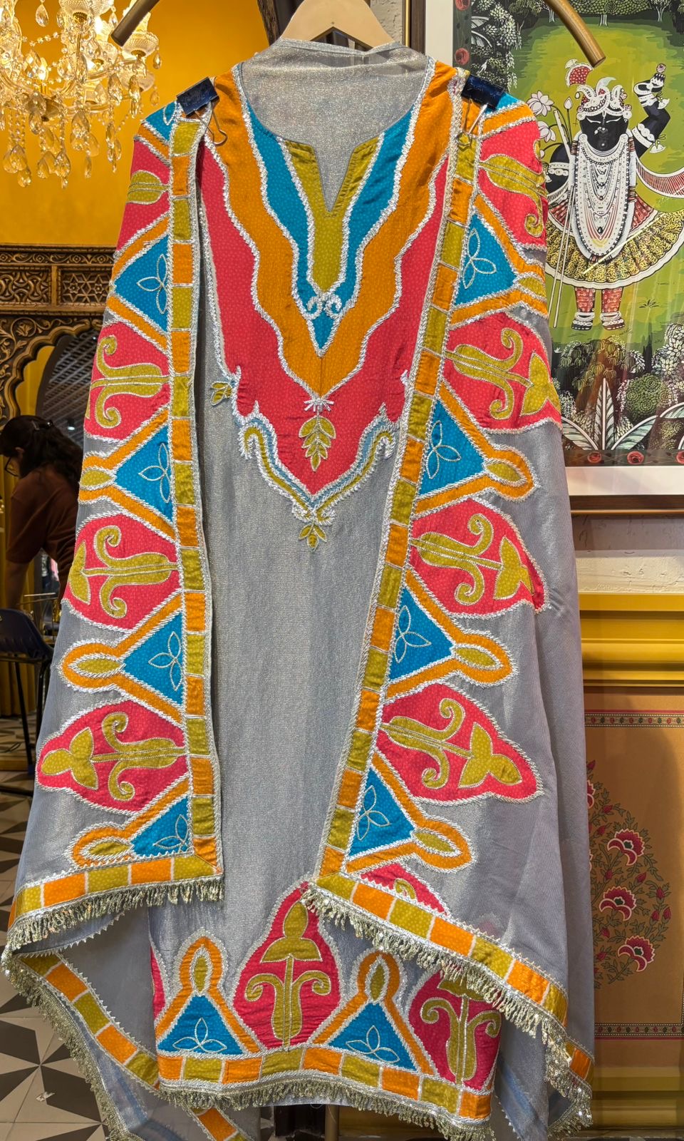 Meher-e-Shimmer (Grey)
