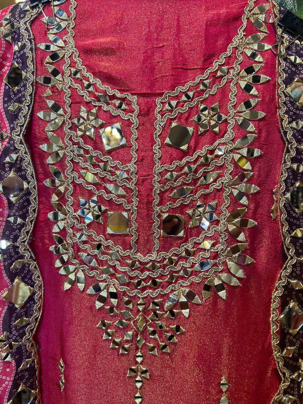 Zarnoor Bandhani Suit (Pink)