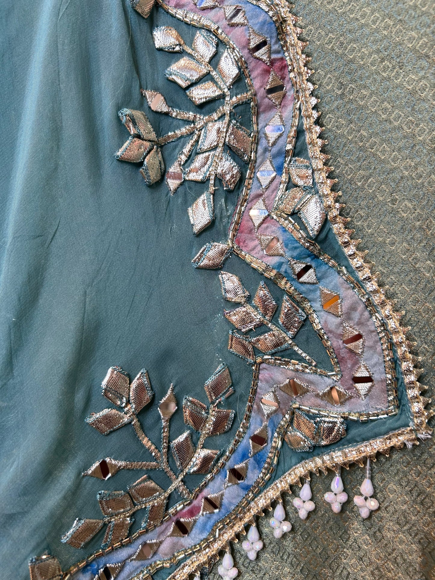 Ruvani Organza Suit (Green)