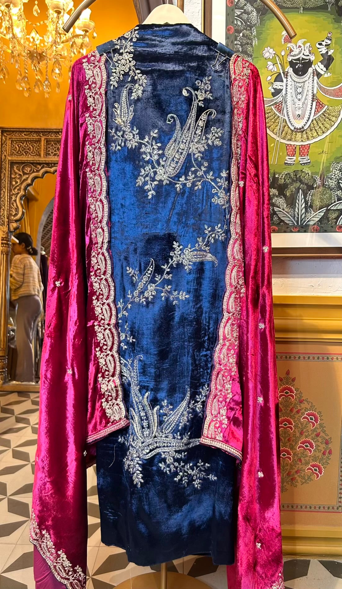 Noormira Velvet Suit (Peacock Blue)