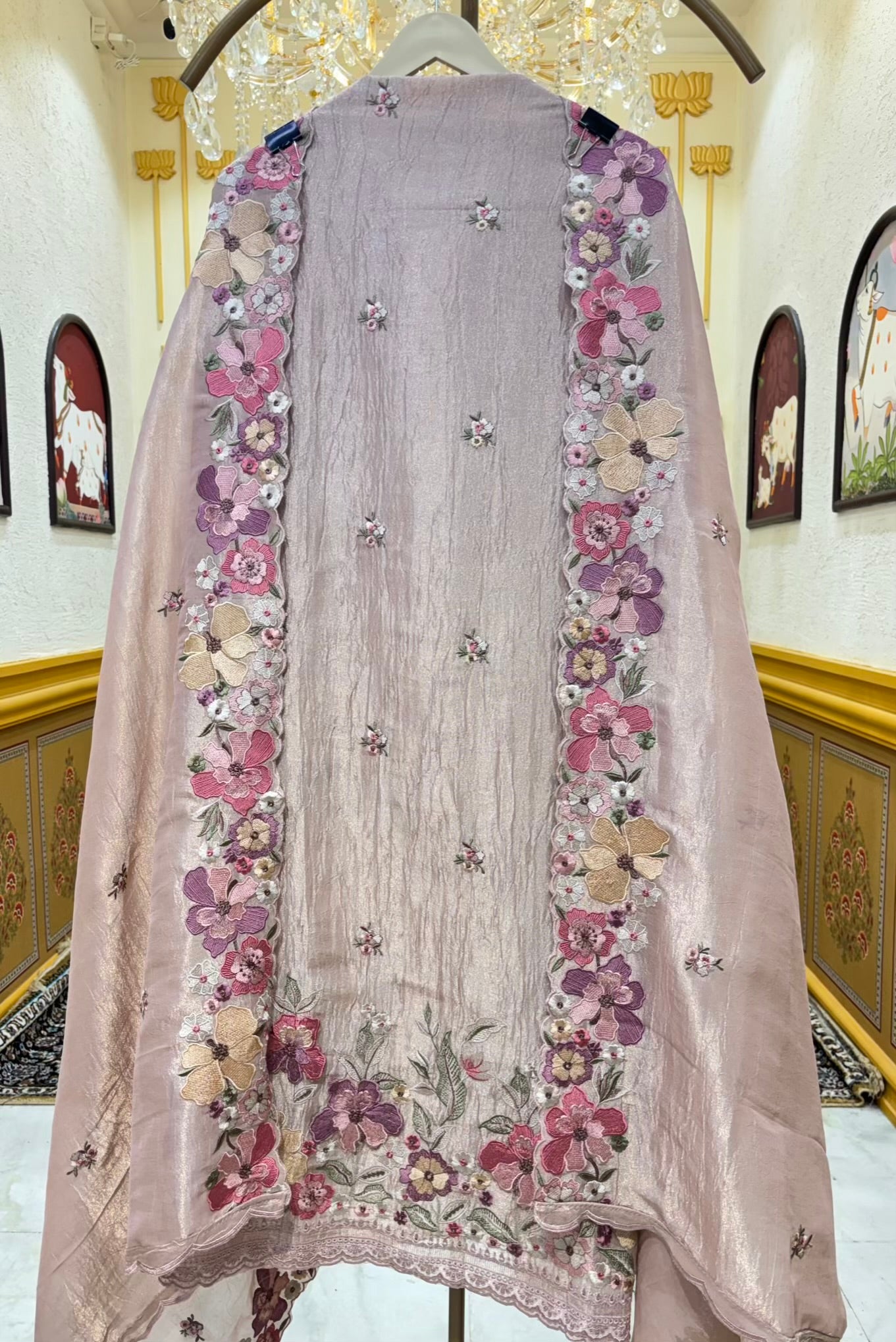 Nyra Tissue Thread Suit