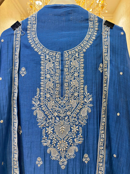 Sutrika Mul Suit