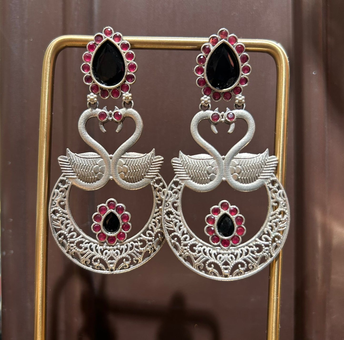 Hamsika Chandbalis (Black)