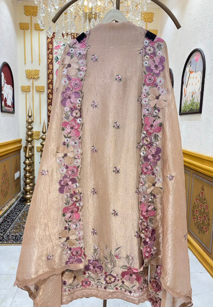 Nyra Tissue Thread Suit