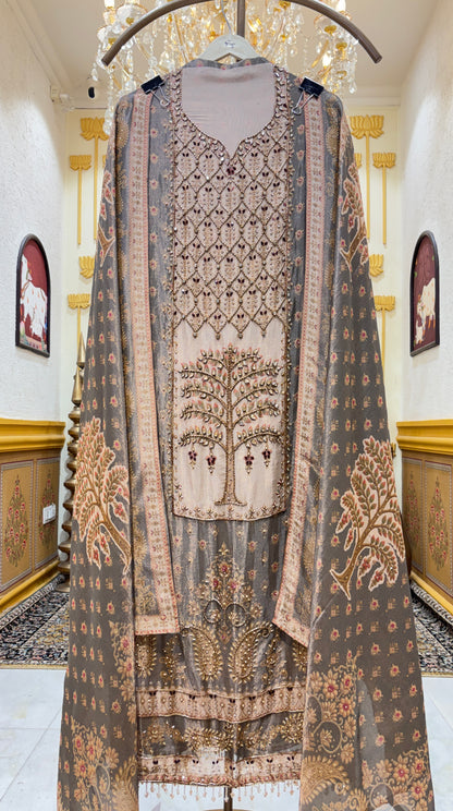 Kundanara Royale Suit