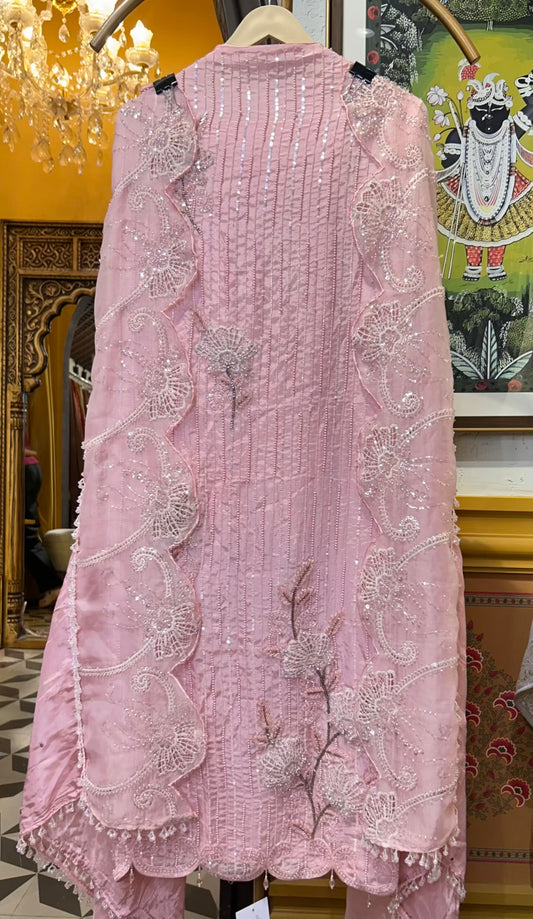 Naaz-e-Gulshan (Lavender)