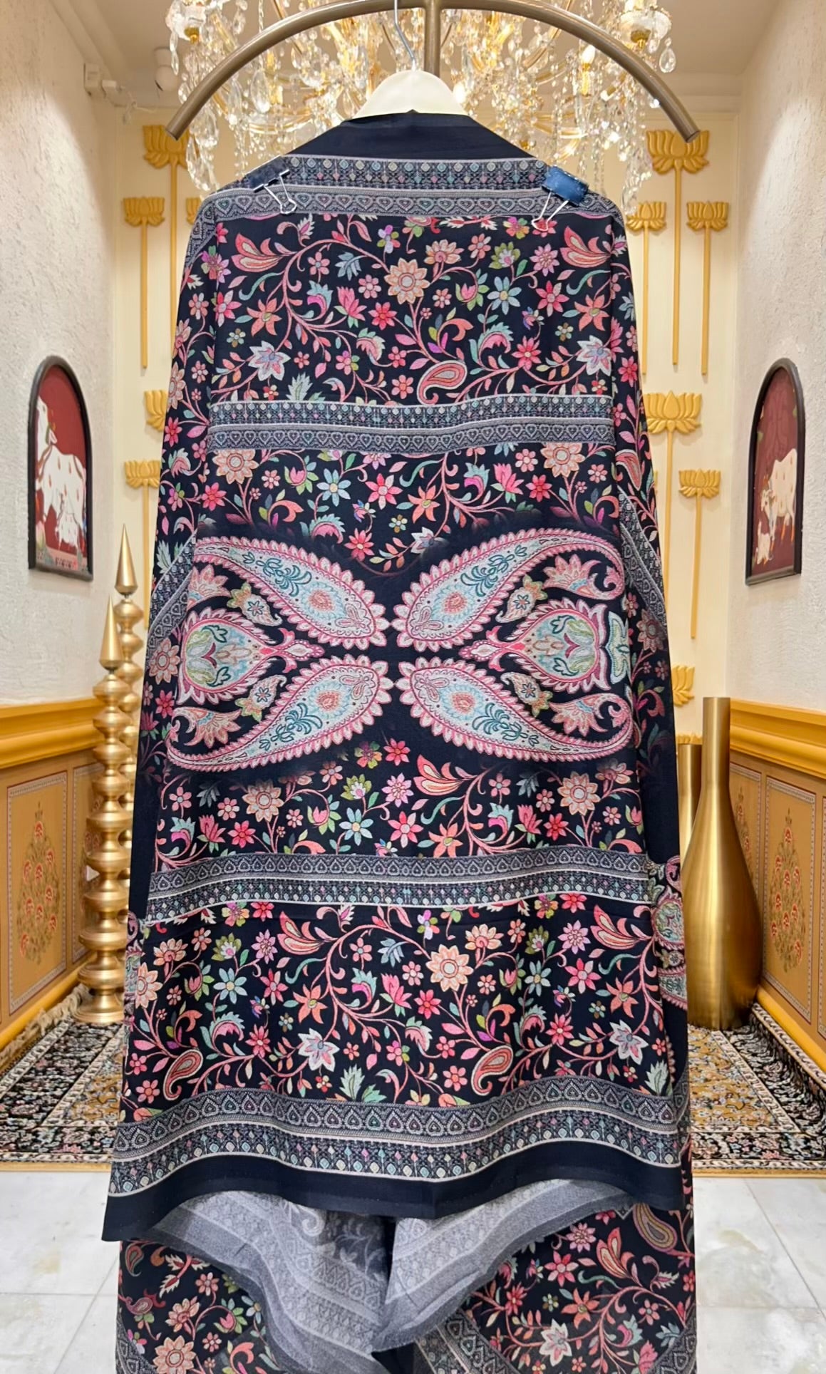 Rivaya Pashmina Loom Suit (Black)