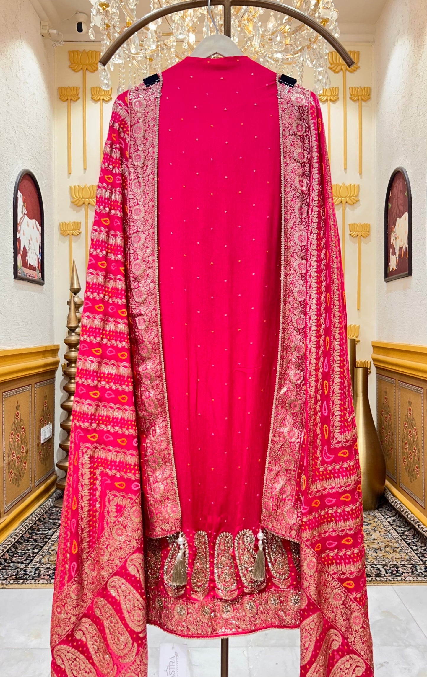 Zareva Bandhani Suit