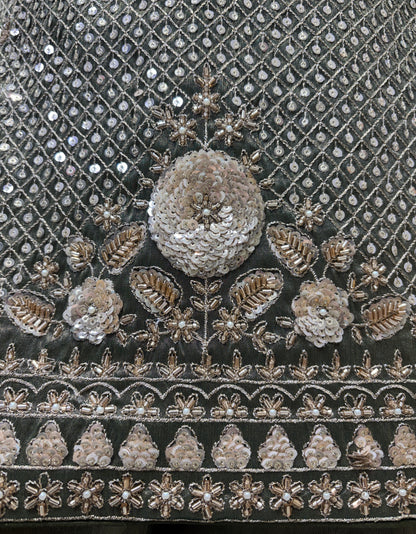 Noorzaiba Gharara Set