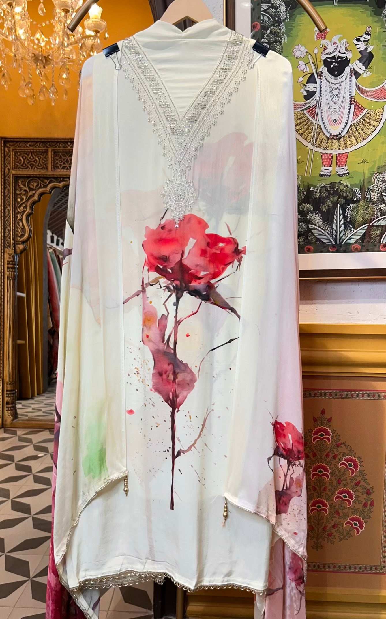 Mehré-Nazaakat Suit