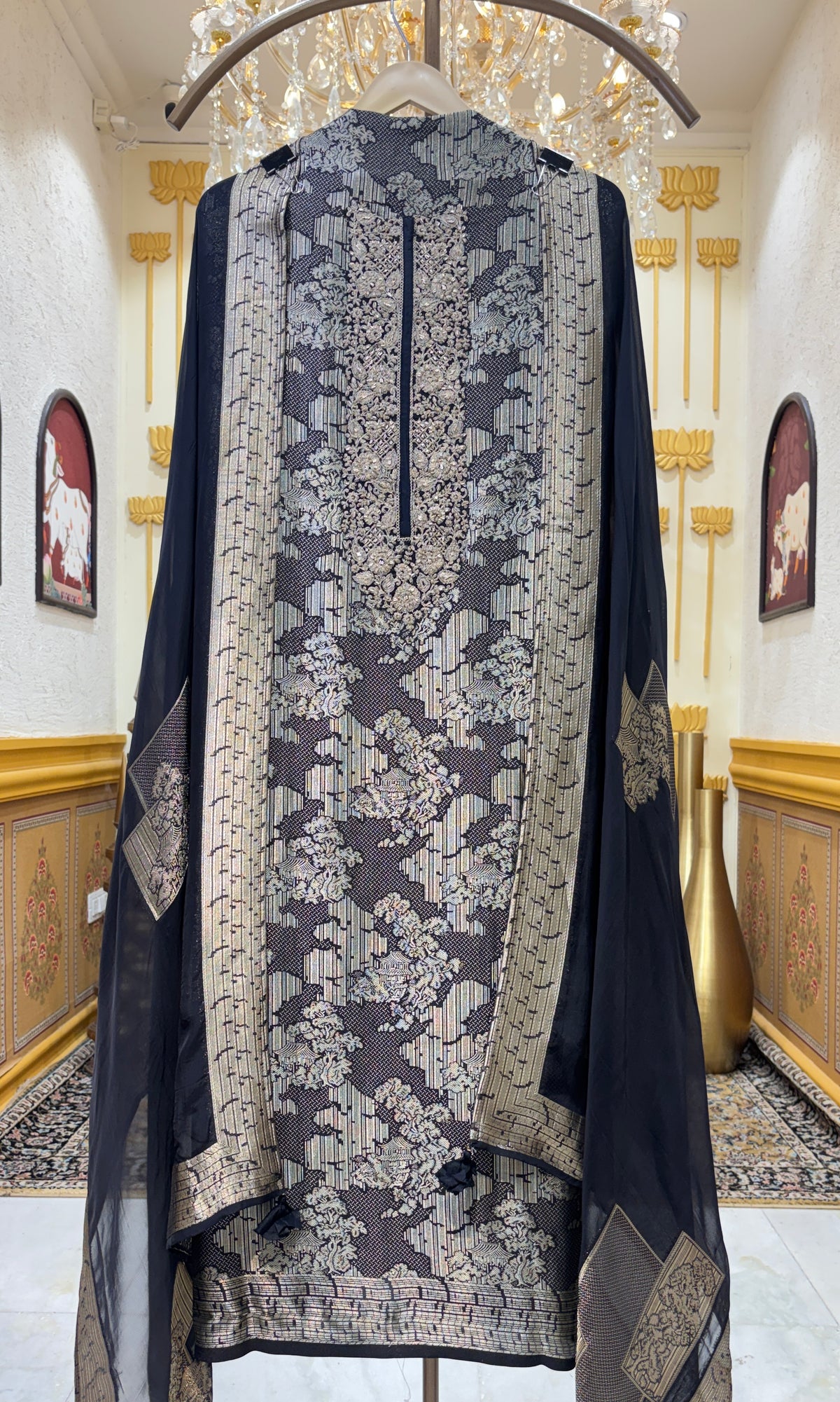 Kashiya Banarasi Suit