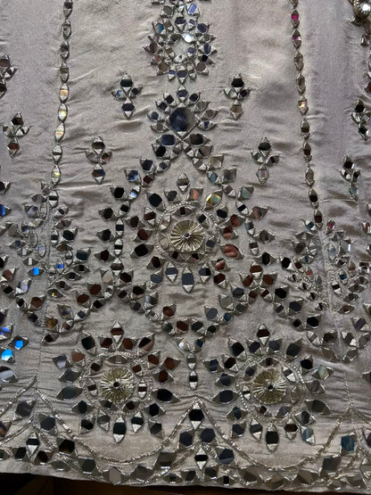 Ameera-é-Noor Anarkali (Ivory)