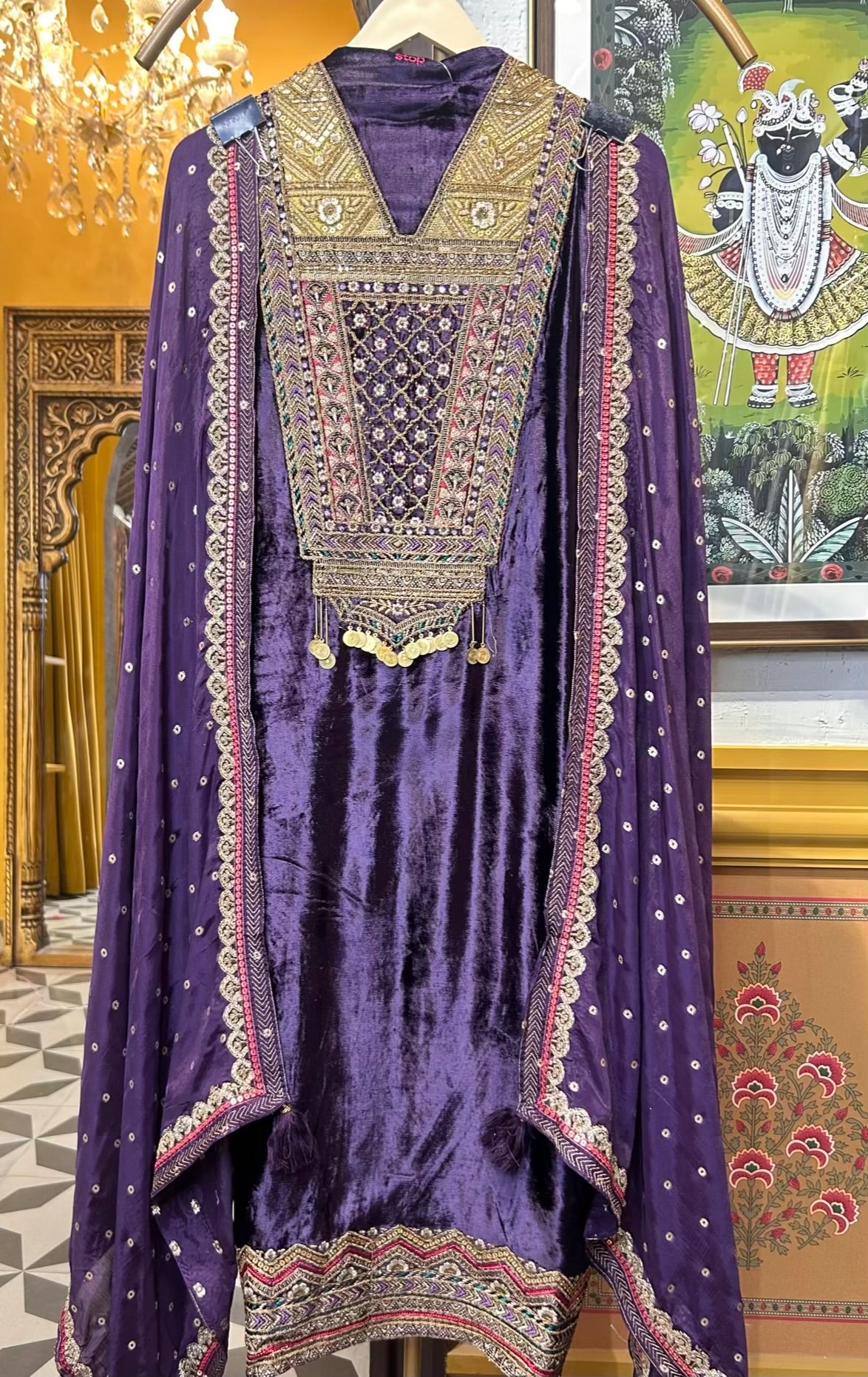 Mahira-é-Zar (Purple)