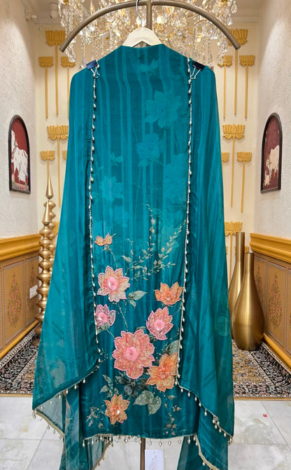 Mehira Sequin Bloom Suit (Peacock Green)