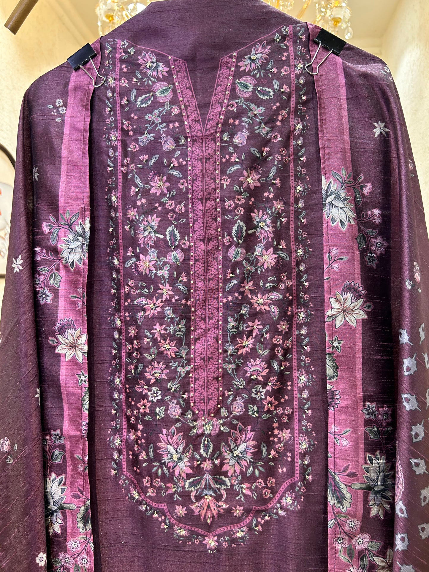 Éclara Satiné Suit