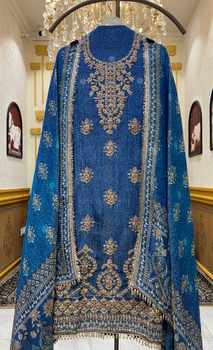 Noor Tissé Suit