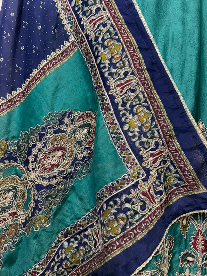 Iraaya Zari Aabha Suit (Green)