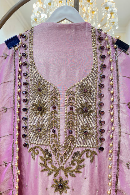 Aabroo Noor Suit