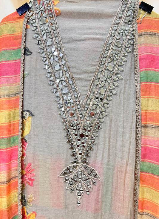 Avira Aaina Print Suit (Grey)