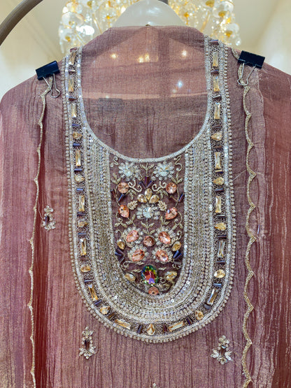 Aabroo Luxe Suit