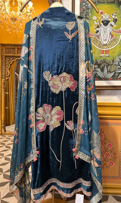 Ridwaan-é-Velvet Suit (Peach & Blue)