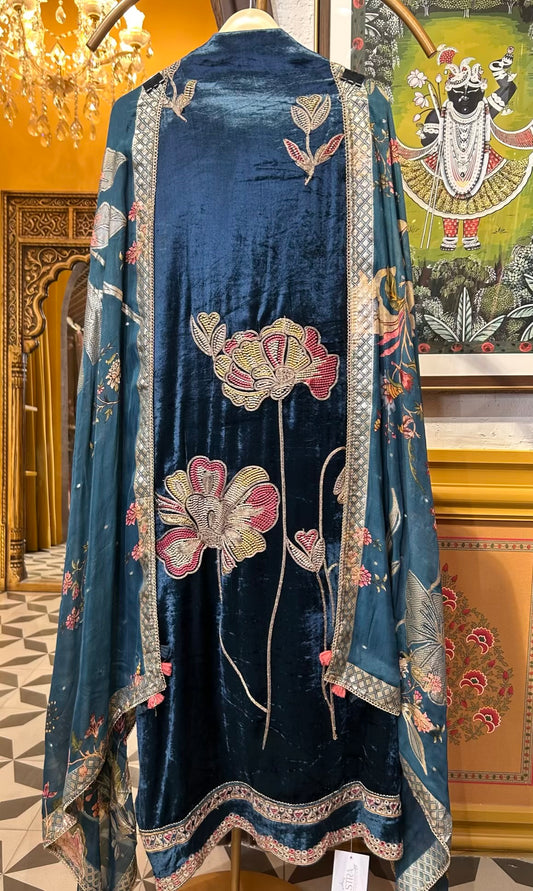 Ridwaan-é-Velvet Suit (Peach & Blue)