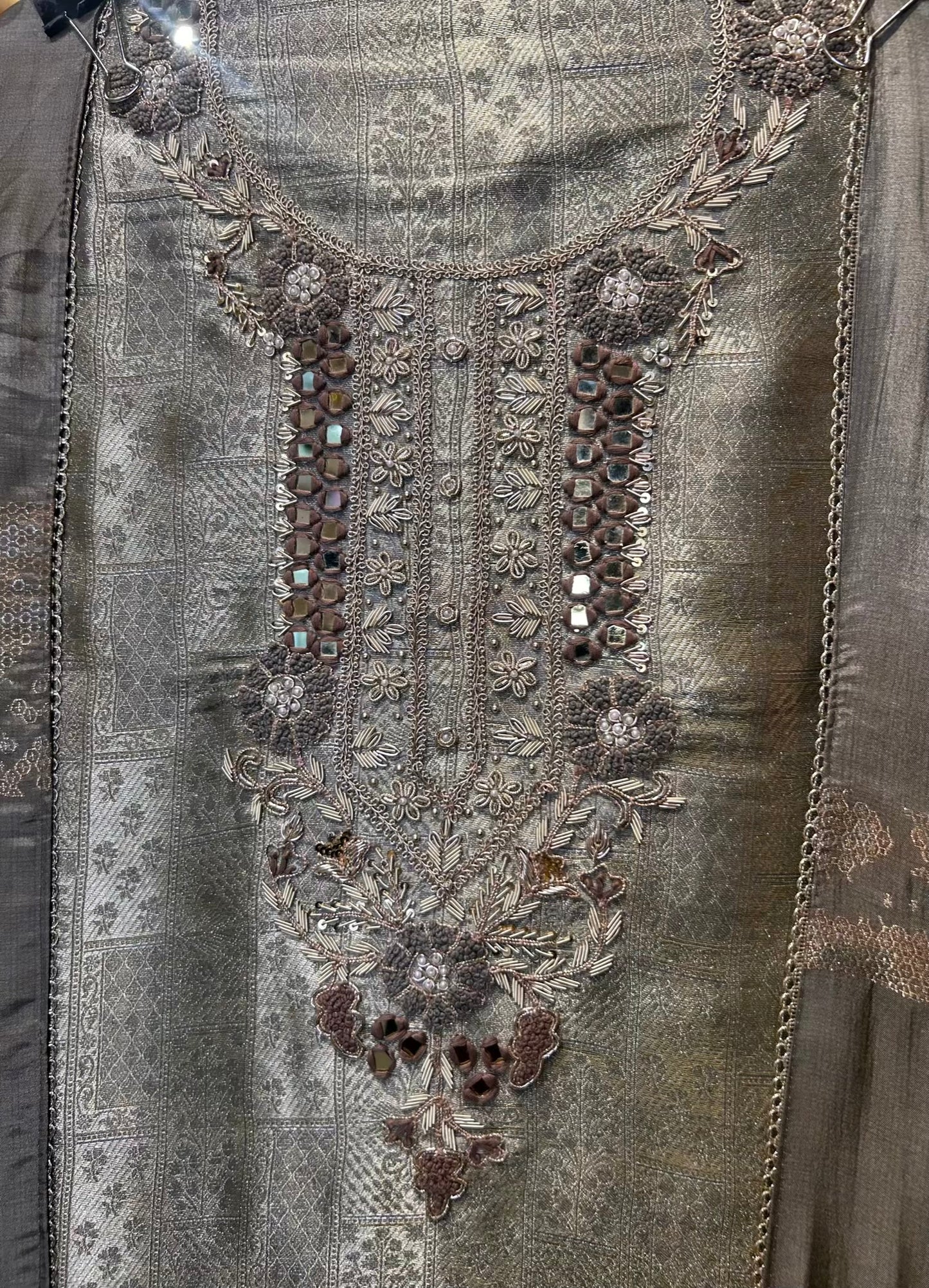 Zarfira Brocade Suit (Green)