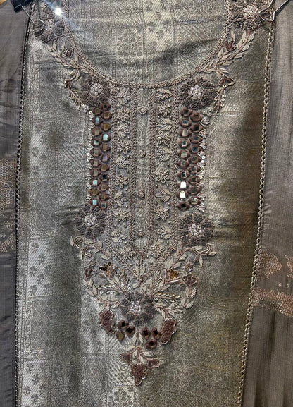 Zarfira Brocade Suit (Green)