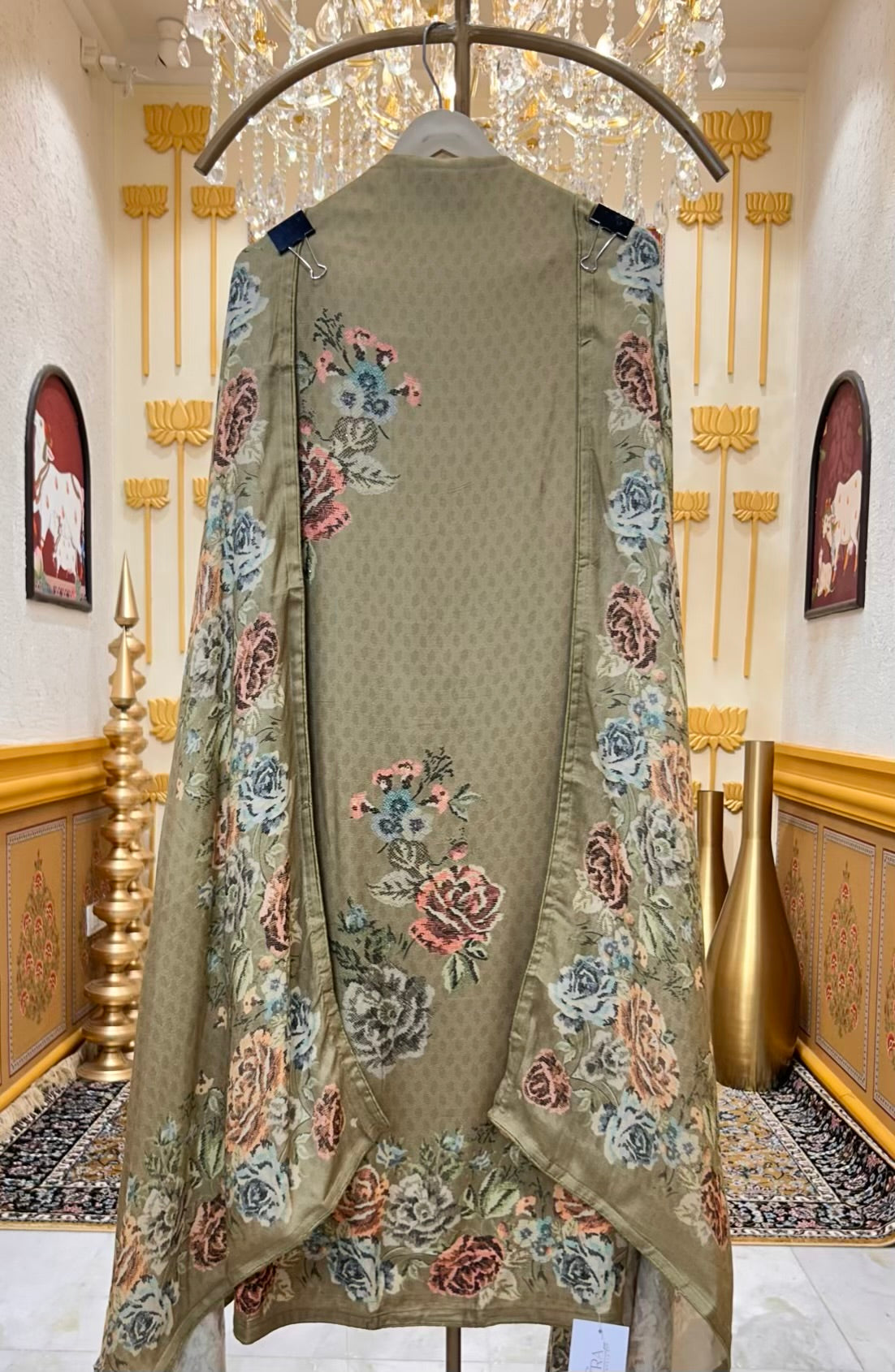 Pashveen Nazakat Suit (Green)