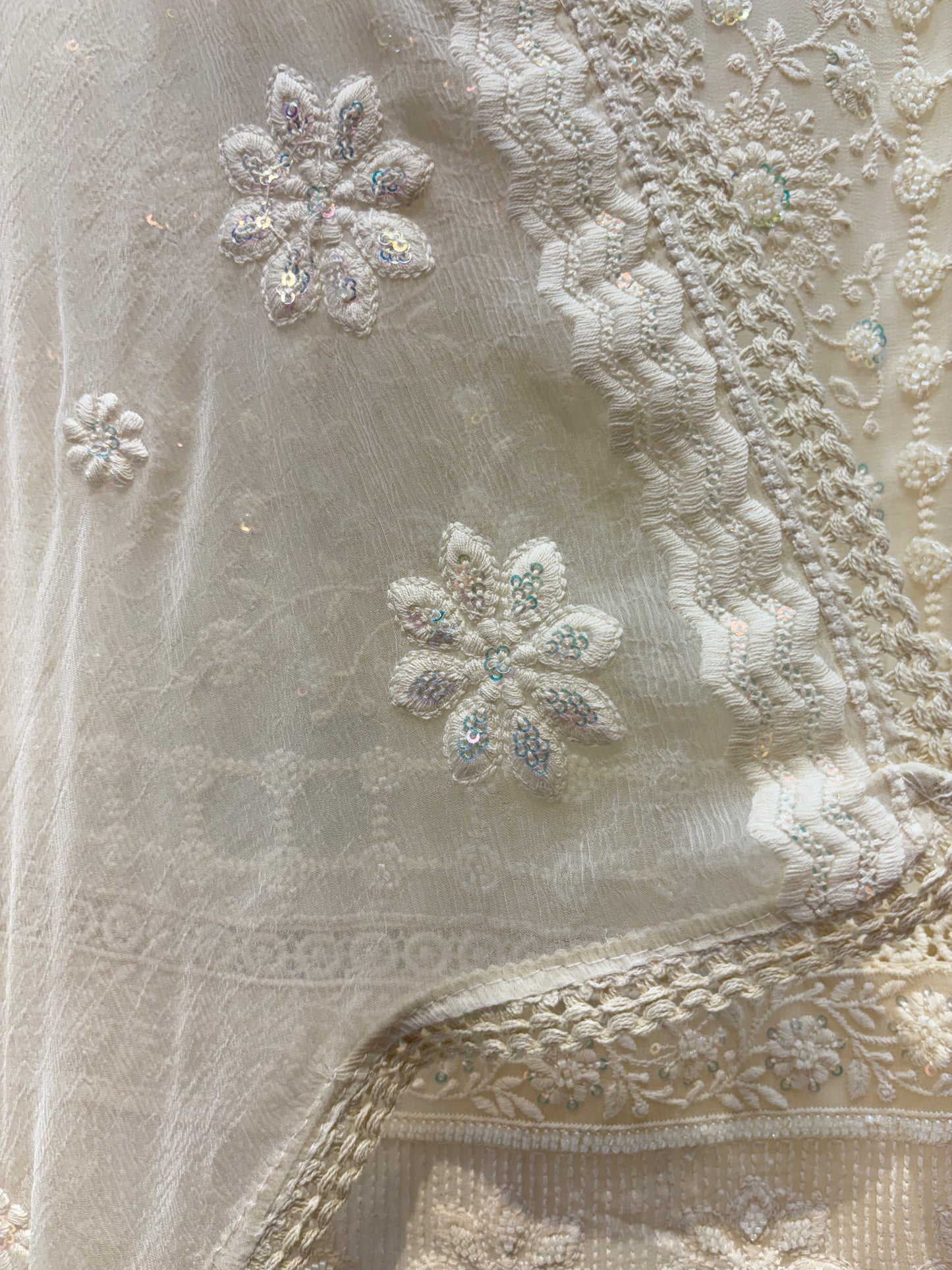 Aabroo Cutdana Georgette Suit