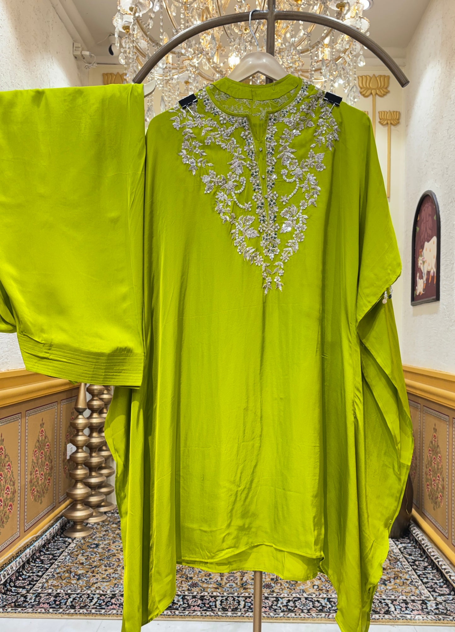 Veloura Kaftan Set