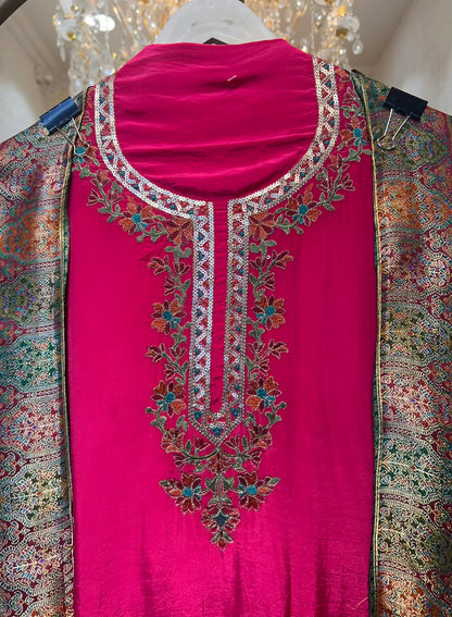 Sahira Silk Noor Suit (Magenta)