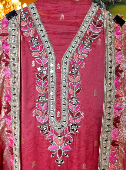 Ziya-e-Naaz (Rust)
