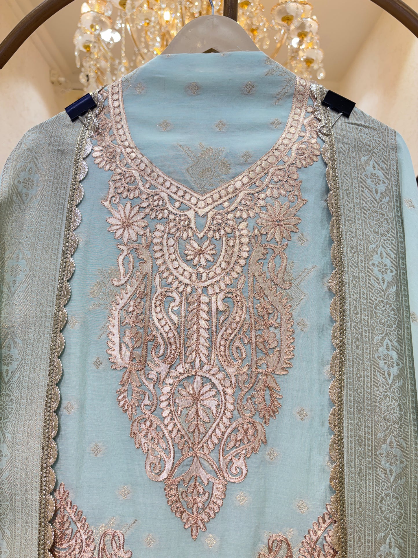 Vyanjali Mul Suit