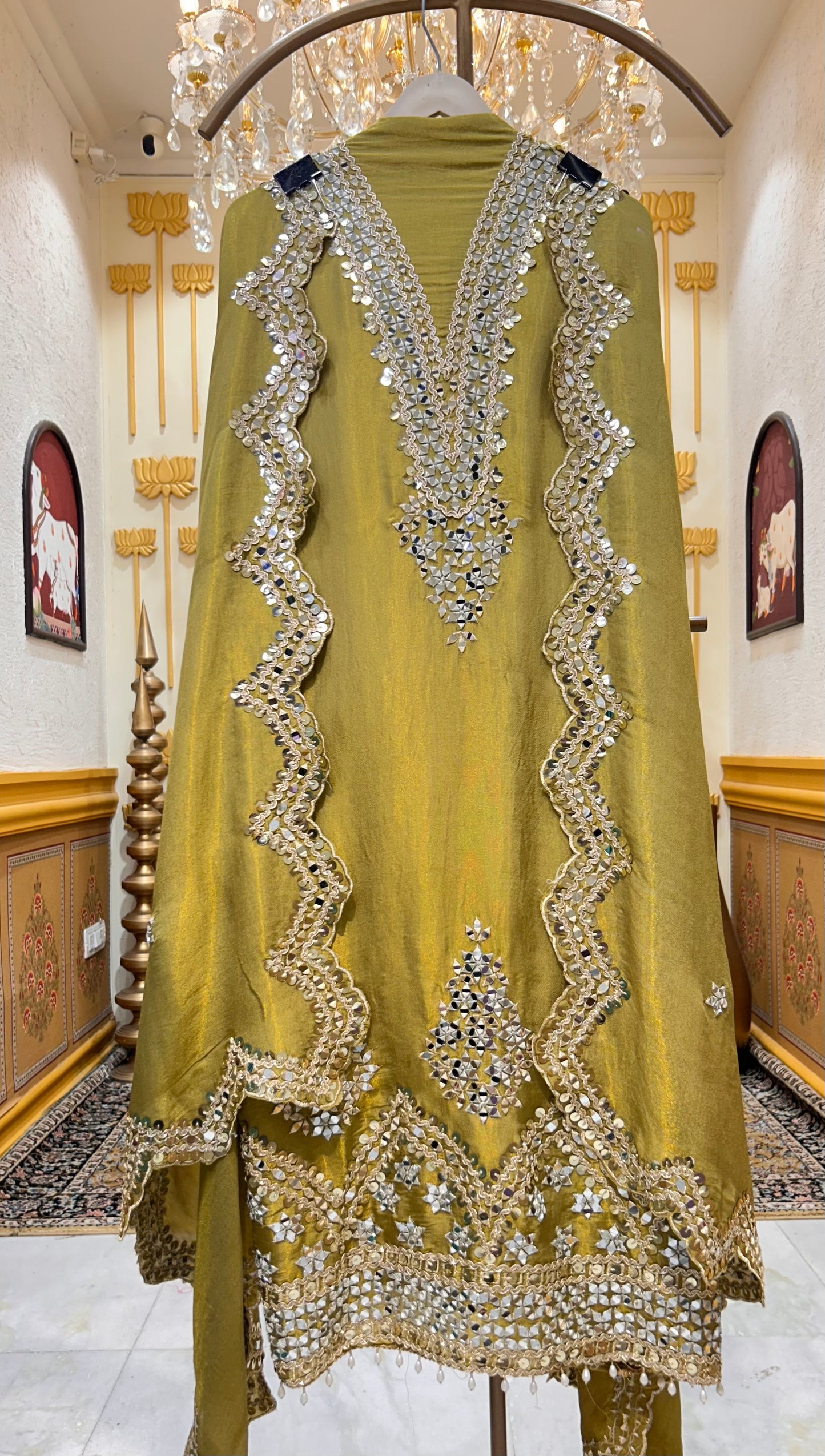 Azira Aaina Suit
