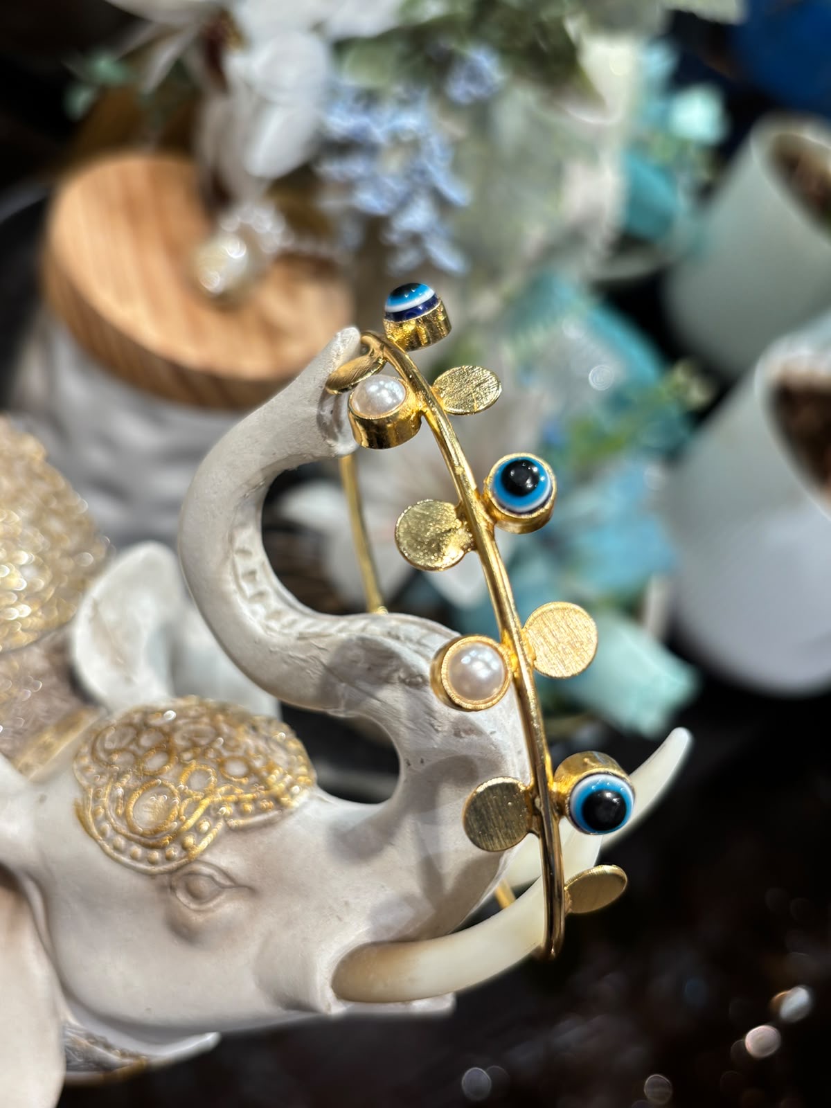 Nazariya Luxe Cuff
