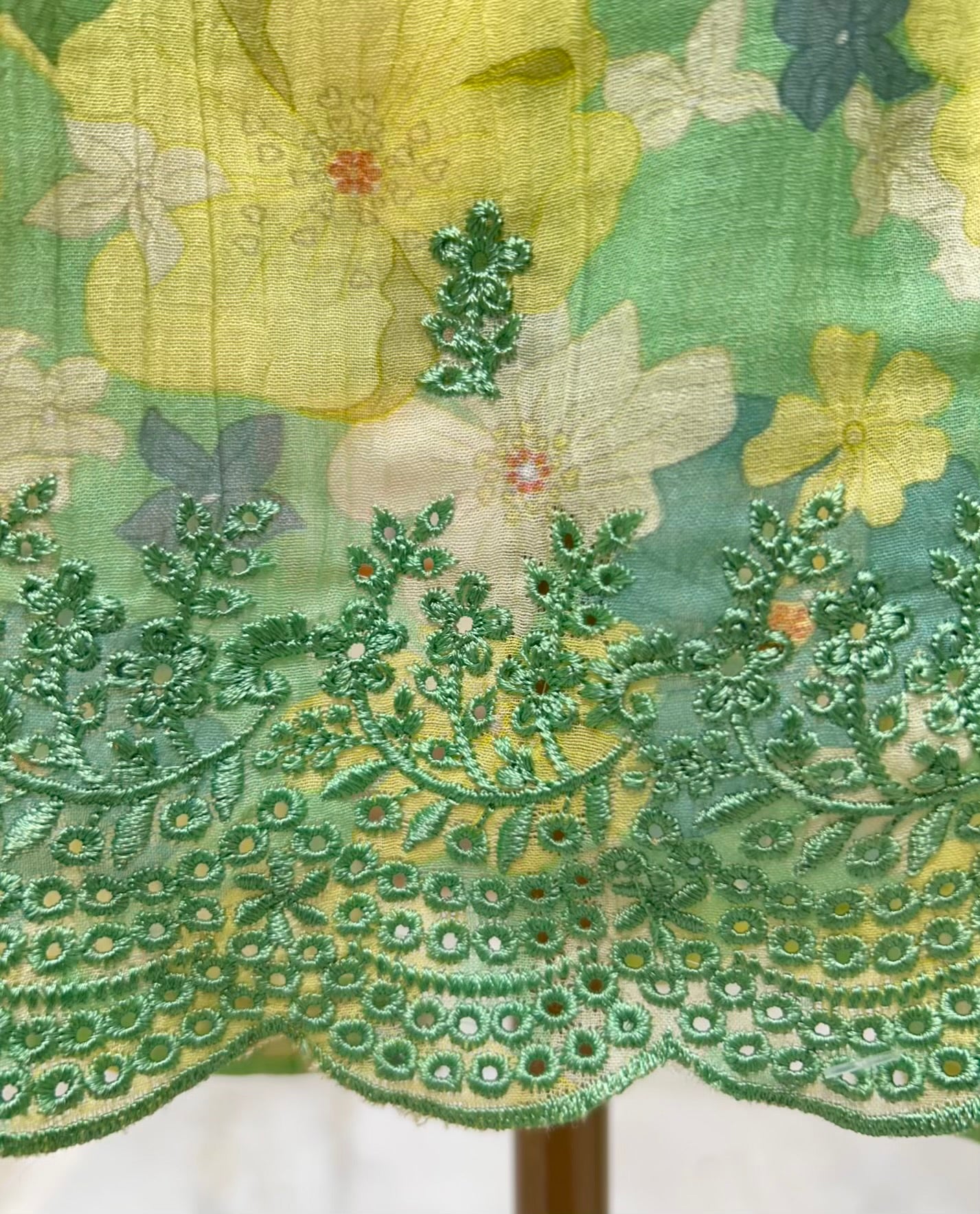 Kavya Print Thread Suit