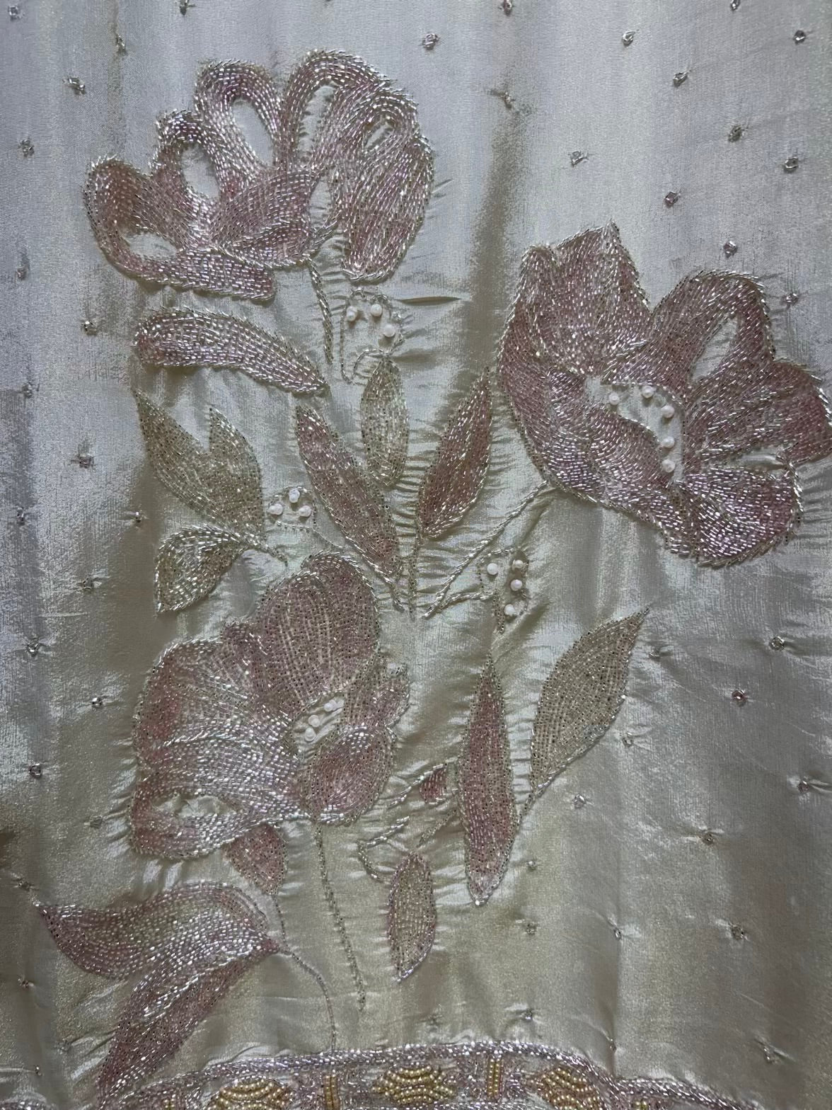 Noorvya Cutdana Suit